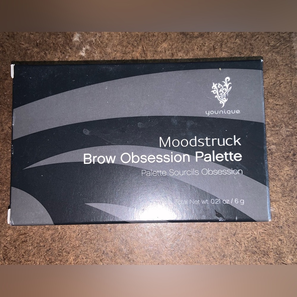 Younique Moodstruck Brow Obsession Palette - Blond